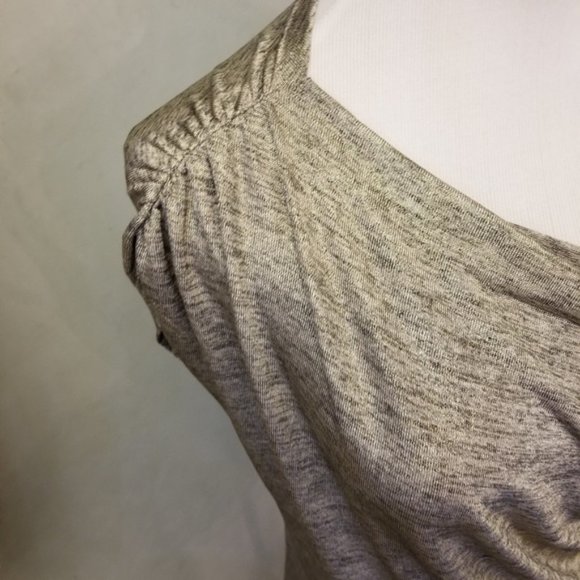 Robbi & Nikki gold off the shoulder top (X21) - Picture 2 of 5